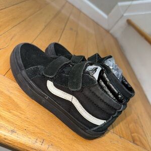 Sz 13.5 little kids Vans Sk8-Mid Reissue V Shoe